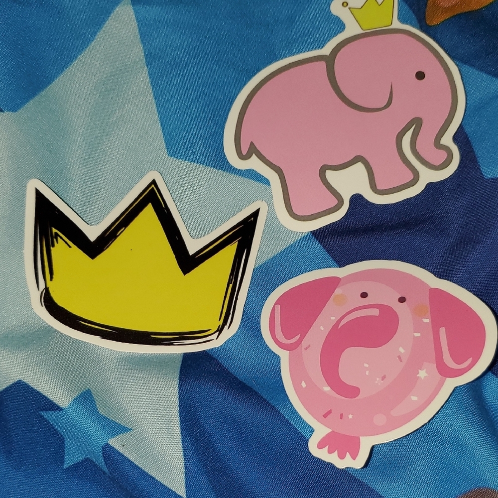 🌈FREE W/BUNDLE🌈 Set Of 3 Pink Elephant and Crown Stickers